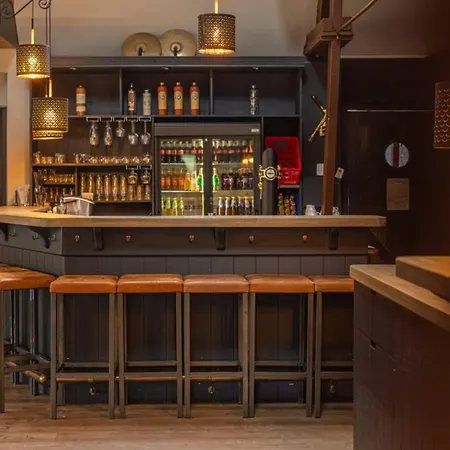 Cube Xl 89 I 6 Persoons Op De Betuwe