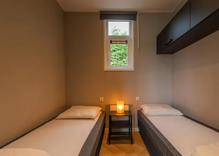 Cube Xl 89 I 6 Persoons Op De Betuwe Holiday home