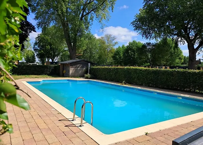 Cube Xl 89 I 6 Persoons Op De Betuwe